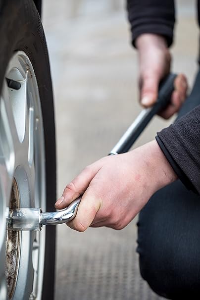 Stanley STHT80890-0 Wrench for Changing Tyres